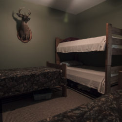 bedroom-2@0,33x